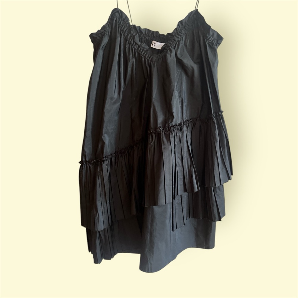 Ruffled top